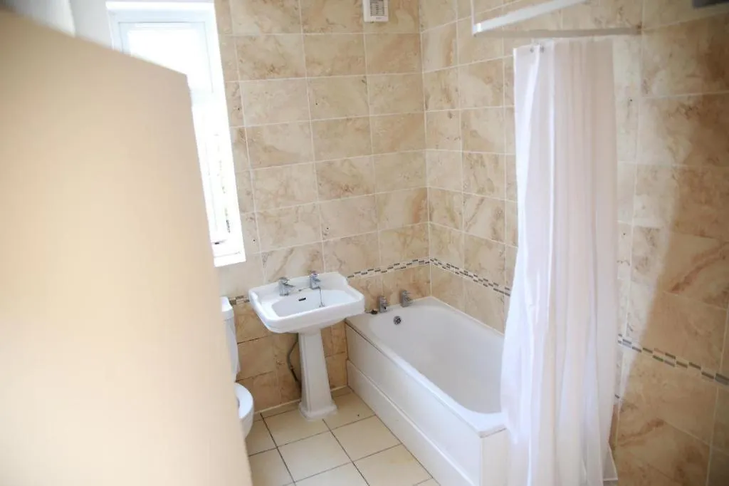 Congress Road Abbeywood Apartment Abbey Wood Homestay